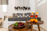Romantic Honeymoon Suite with Jacuzzi and Sea View